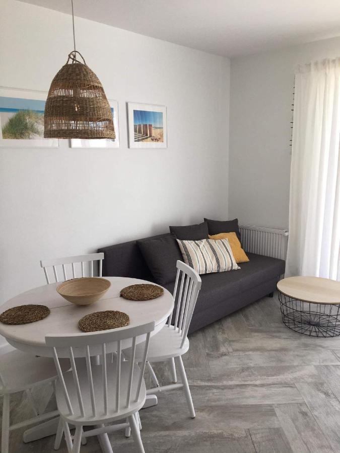 Morski Apartament Darłówko Eksteriør billede